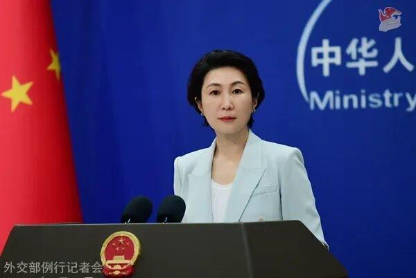 盛煌娱乐注册:菲律宾非法“改名”南沙群岛部分岛礁,外交部:坚决反对